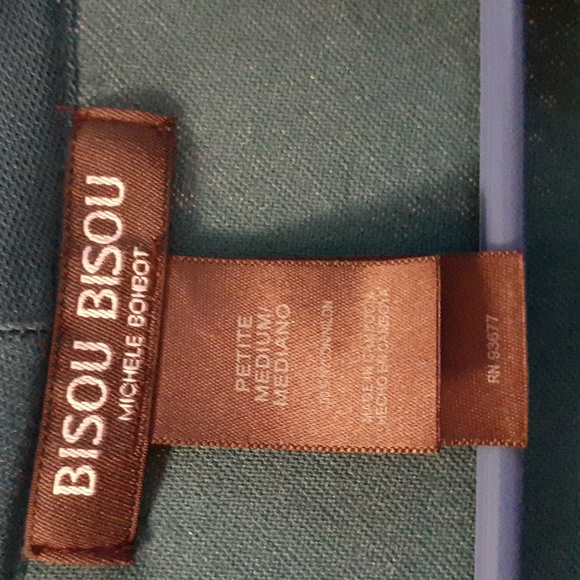 Top - Picture 3 of 4